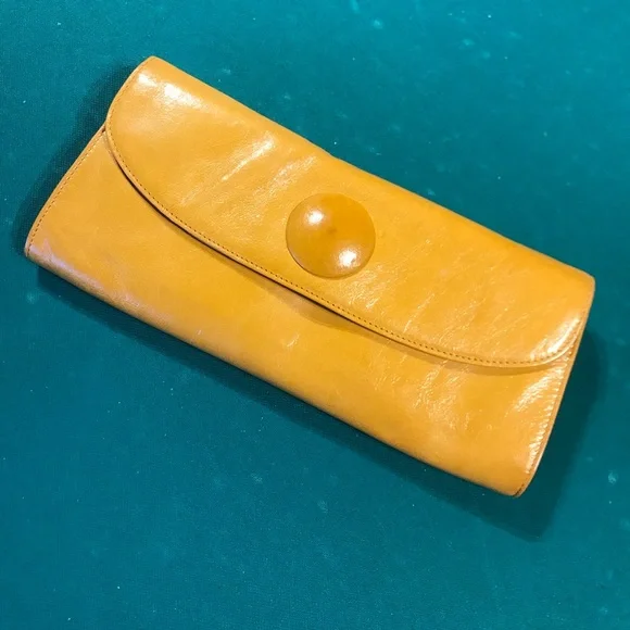 Authentic “Hobo” gold patent leather clutch purse/handbag is 100% New & unused - Picture 3 of 9